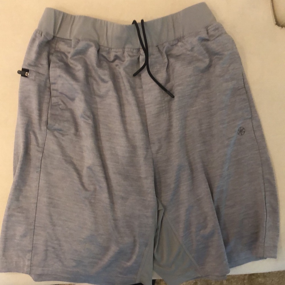 High quality Grey Soft dri-fit Gaiam M